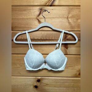 Victoria Secret Women’s Dream Ange Lace Push-Up Bra